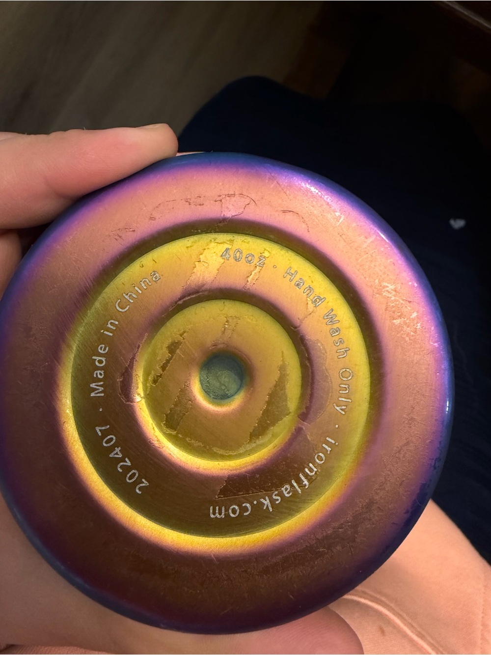 Purple Ombre  Water Bottle with Paracord Handle - Picture 13 of 13